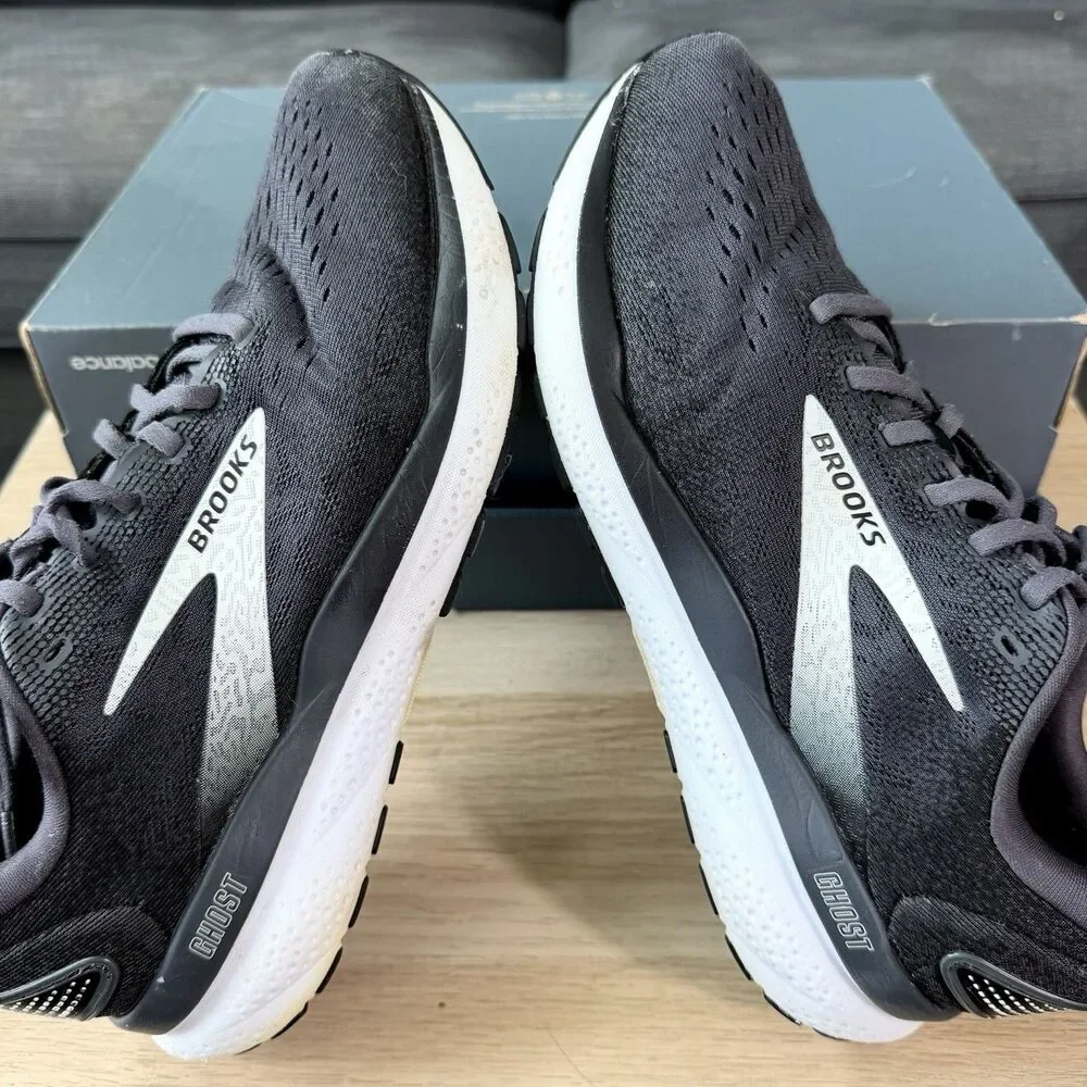 Brooks Ghost 16 Black Grey Running Shoes Women's Size 10
